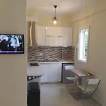 Darla Sea View 아파트