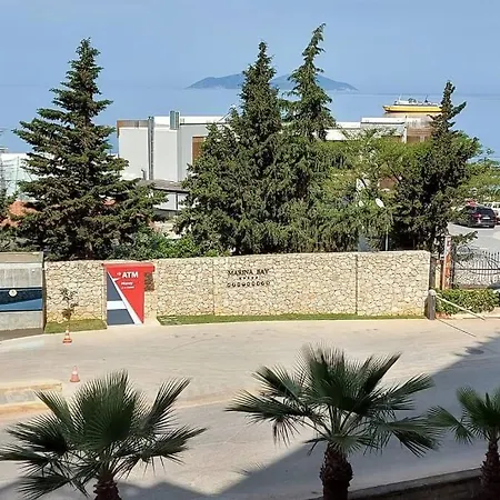 Darla Sea View Apartmán