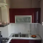 Darla Sea View アパート