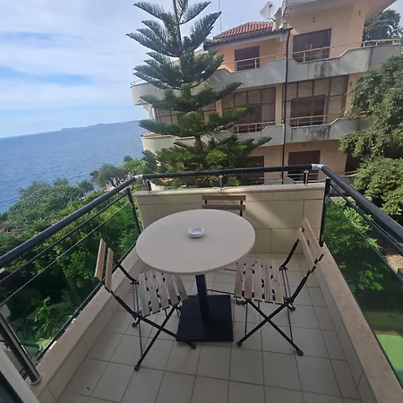 Darla Sea View شقة فلورا
