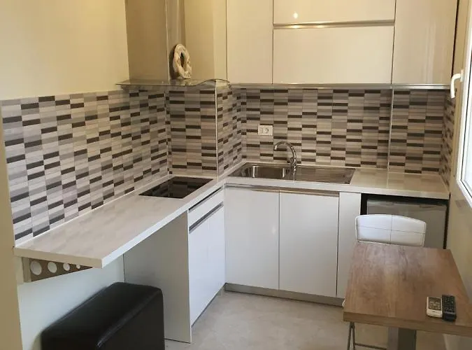 公寓 Darla Sea View *